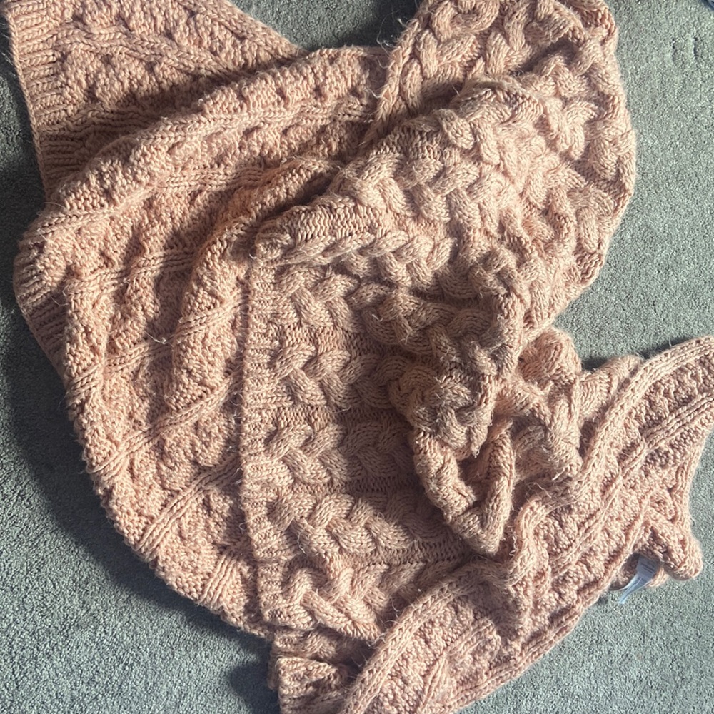 Salmon pink 100% acrylic blanket